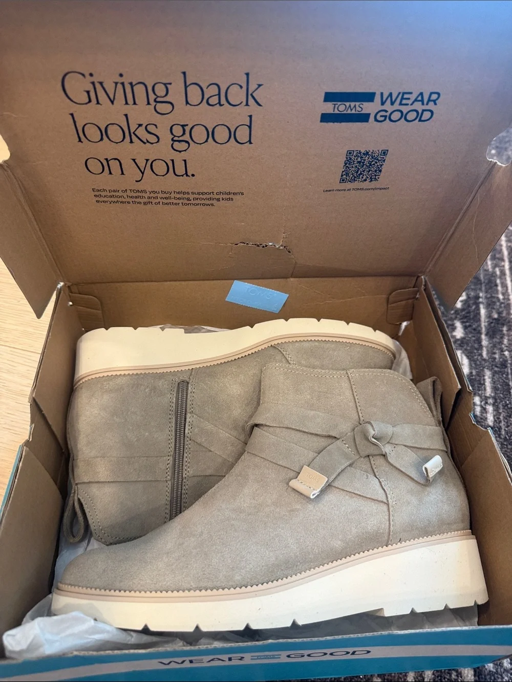 NWT TOMS Marlow Dune Suede Wedge Ankle Booties with Side Zip 9.5 - Picture 13 of 14